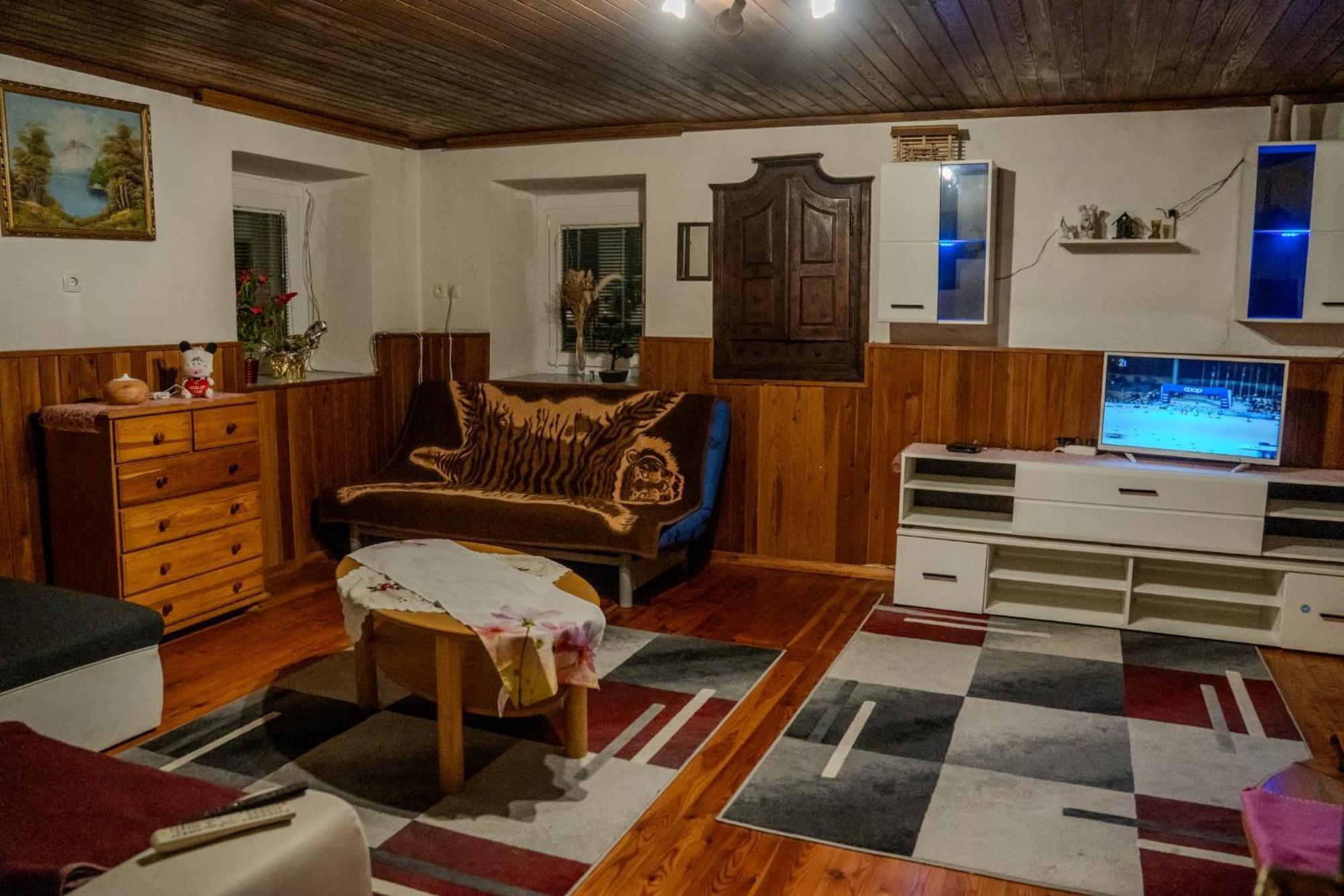 Sigma House Hostel Mojstrana Luaran gambar