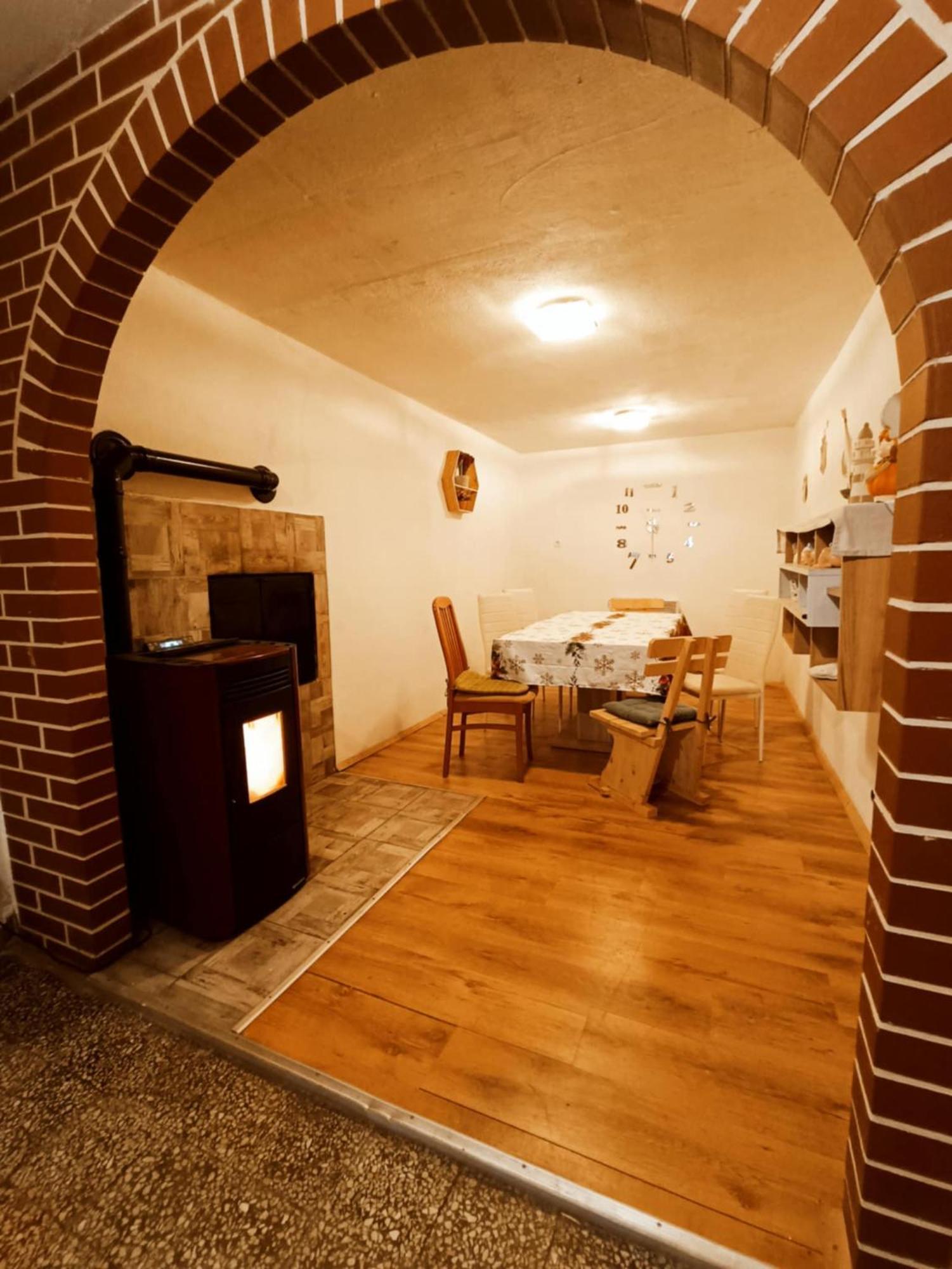 Sigma House Hostel Mojstrana Luaran gambar